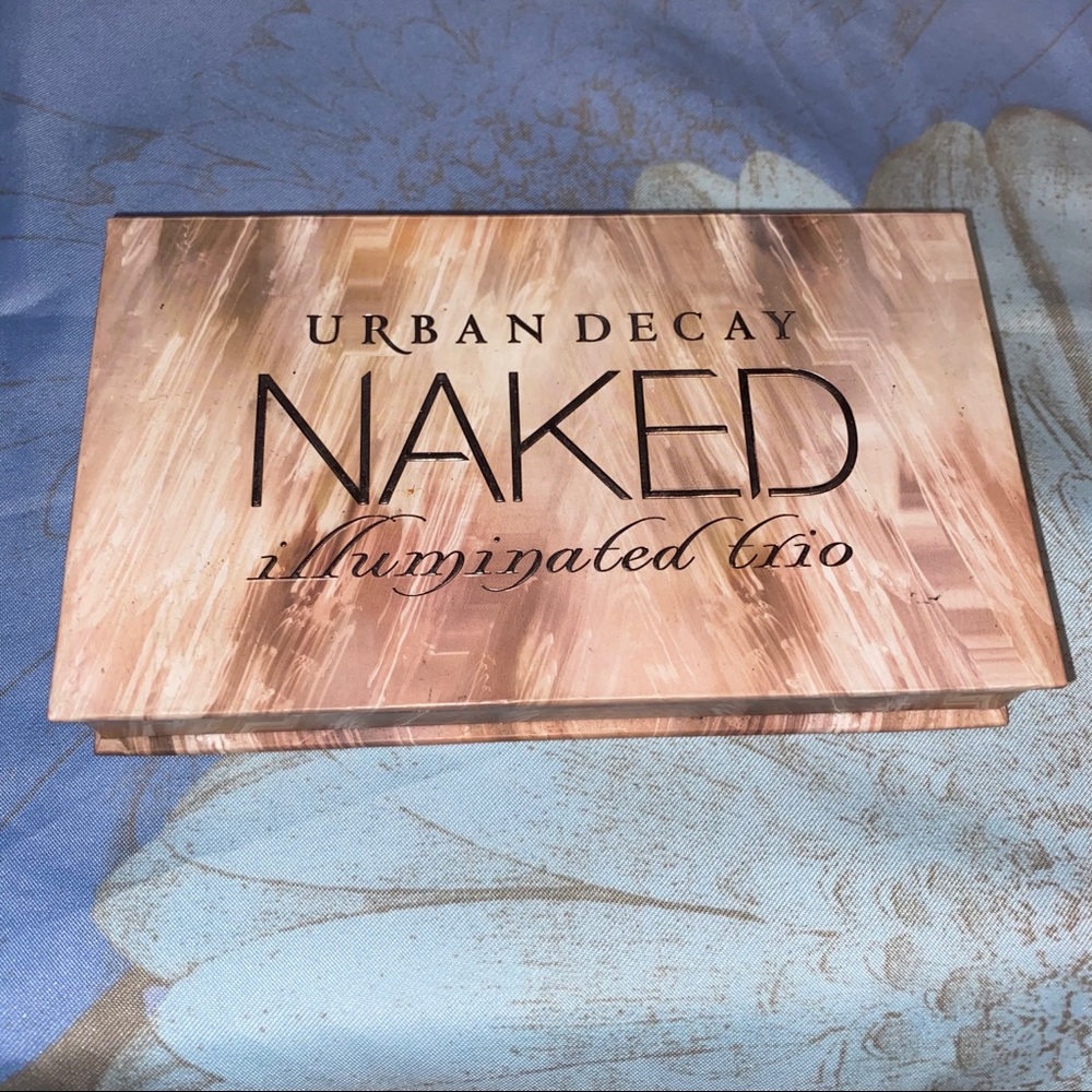 Urban decay Naked Illuminated trio